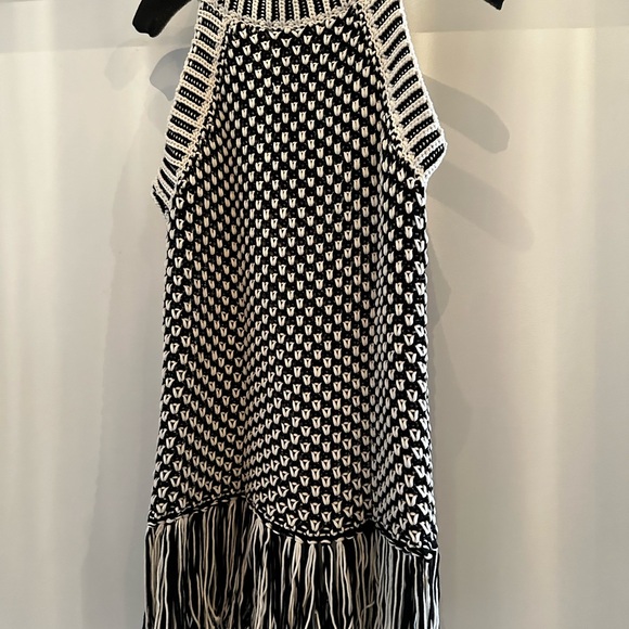 NWT: Whistles Crochet black and white top - Picture 4 of 7